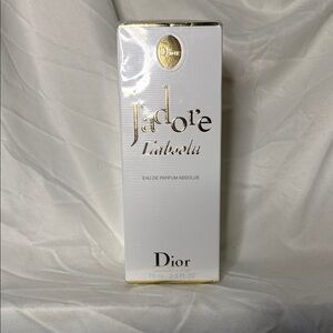 Dior J'adore L'absolu Eau de Parfum in White and Gold